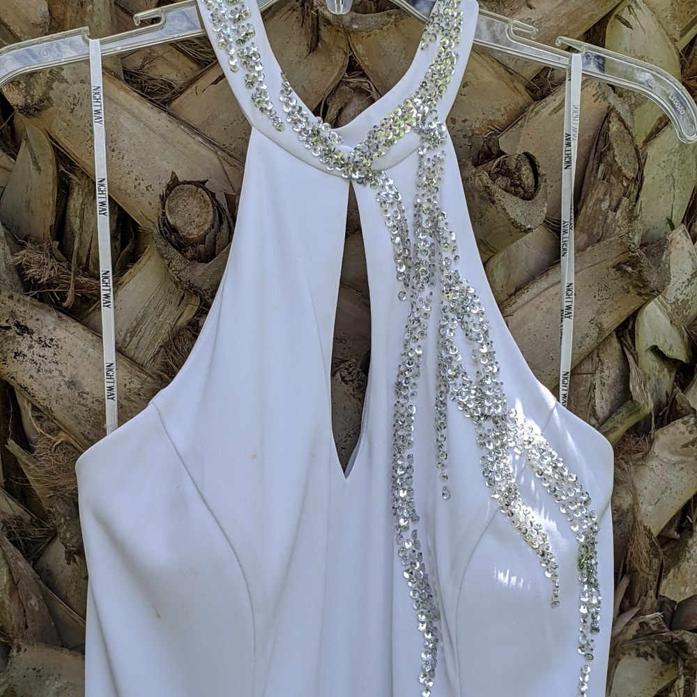 NightWay Long Gown - Picture 9 of 16
